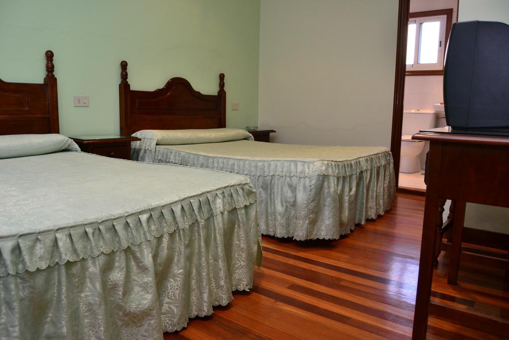 Pension Residencia Buenos Aires Віго Екстер'єр фото