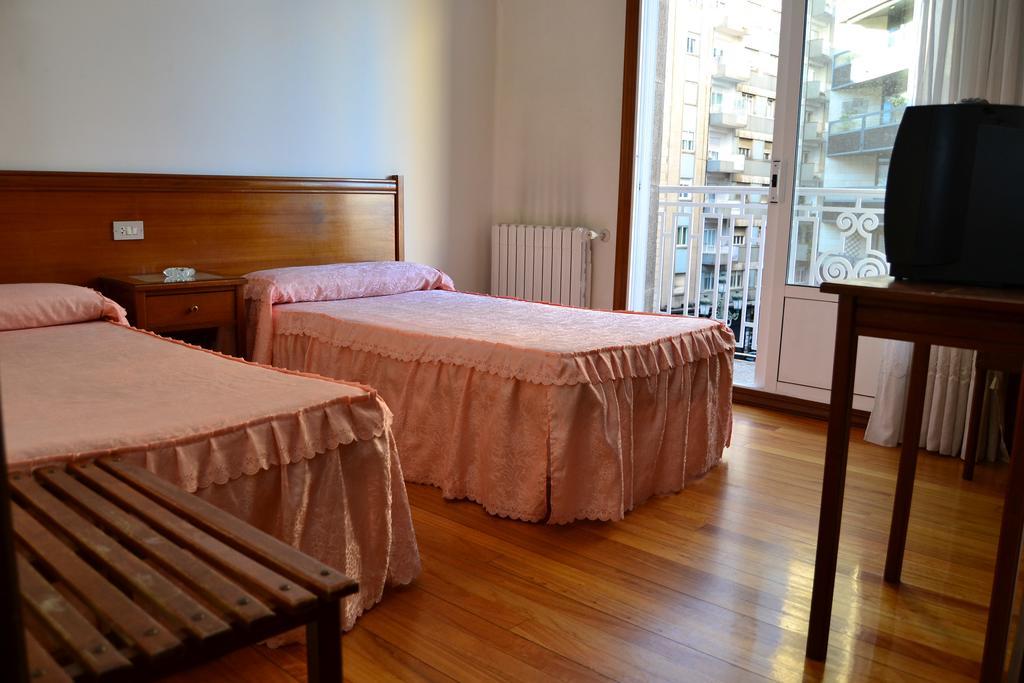 Pension Residencia Buenos Aires Віго Екстер'єр фото